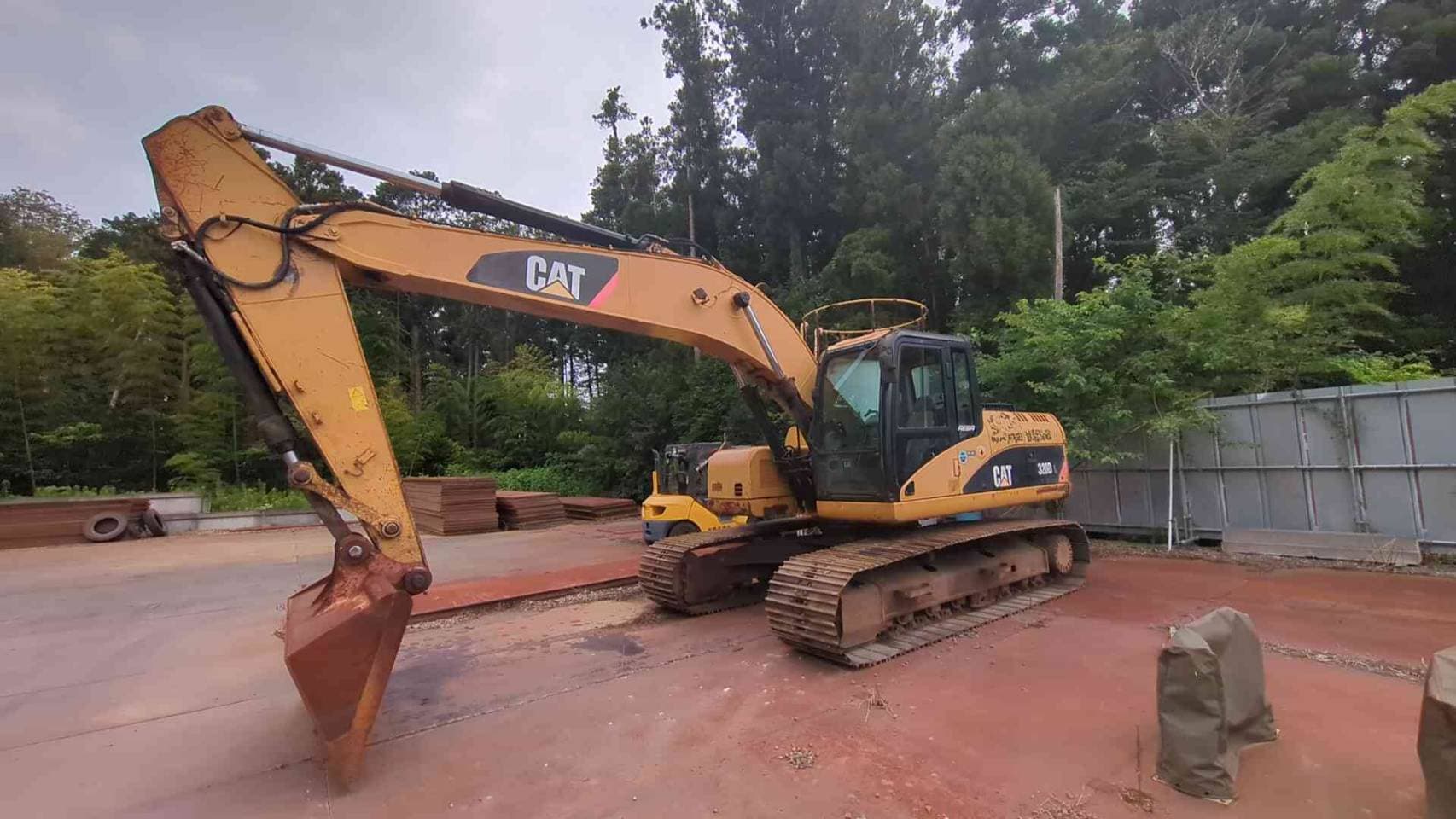 320D, used excavator