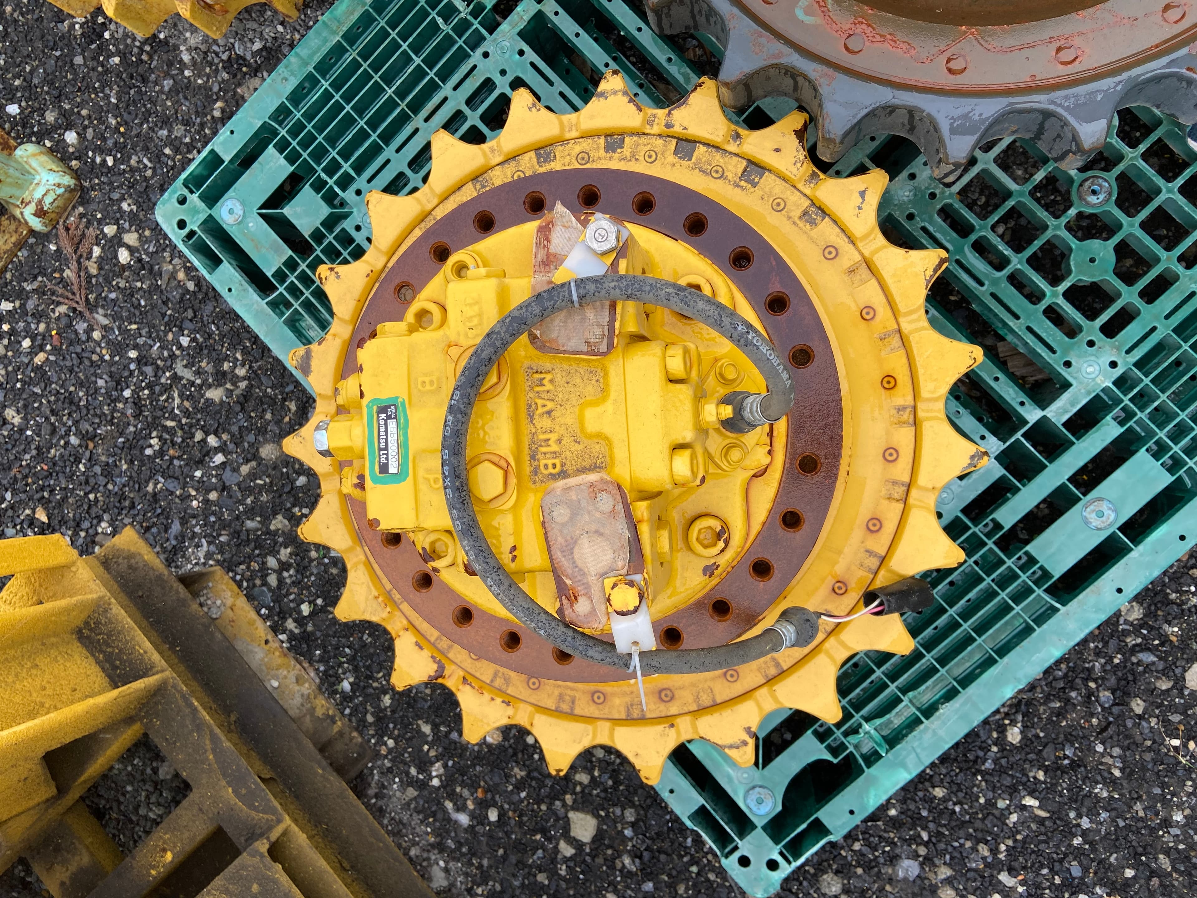Komatsu soukomoter,sprocket set, used lights & accessories