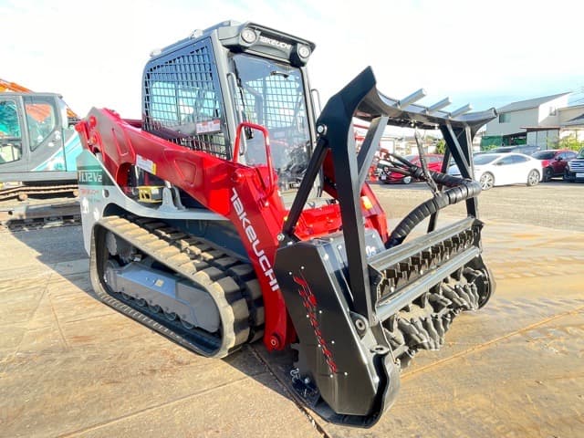 TL12V-2, used skid loader